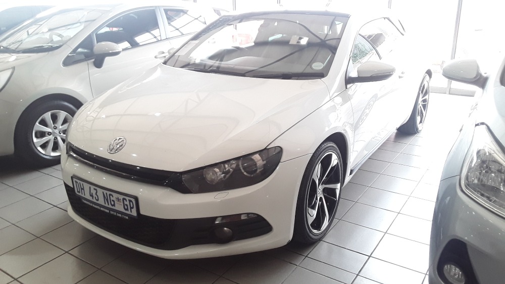 VOLKSWAGEN SCIROCCO 2.0 TSI SPORTLINE DSG