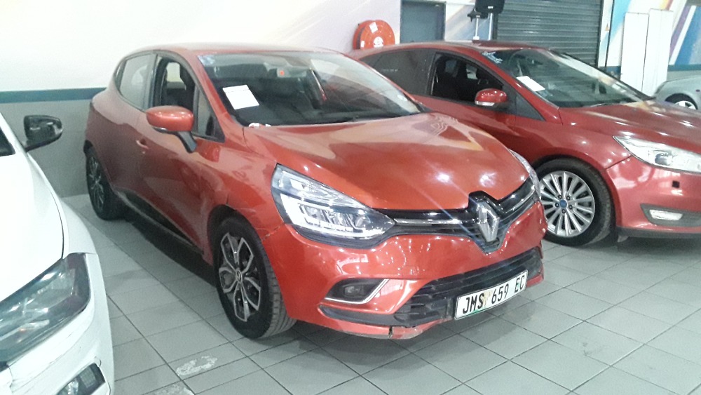 RENAULT CLIO IV 900 T DYNAMIQUE 5DR (66KW)