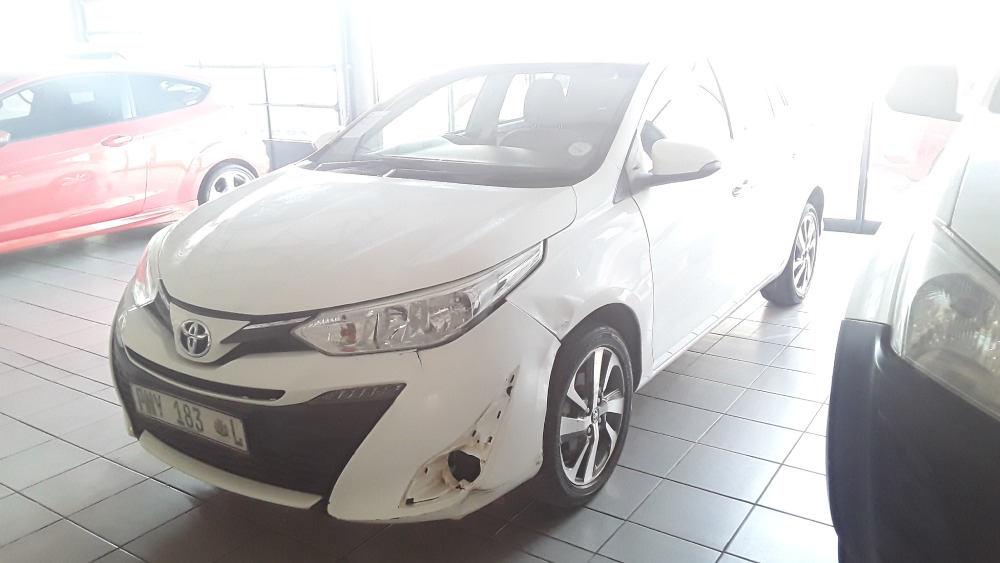 TOYOTA YARIS 1.5 Xs 5Dr