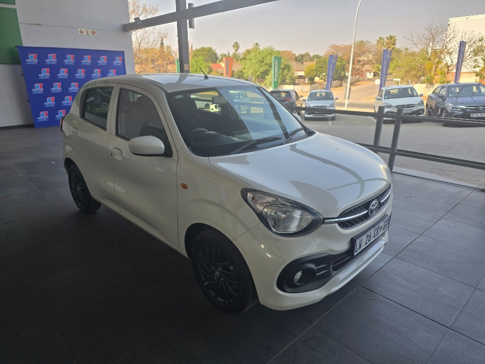 Toyota Vitz 1.0 XR