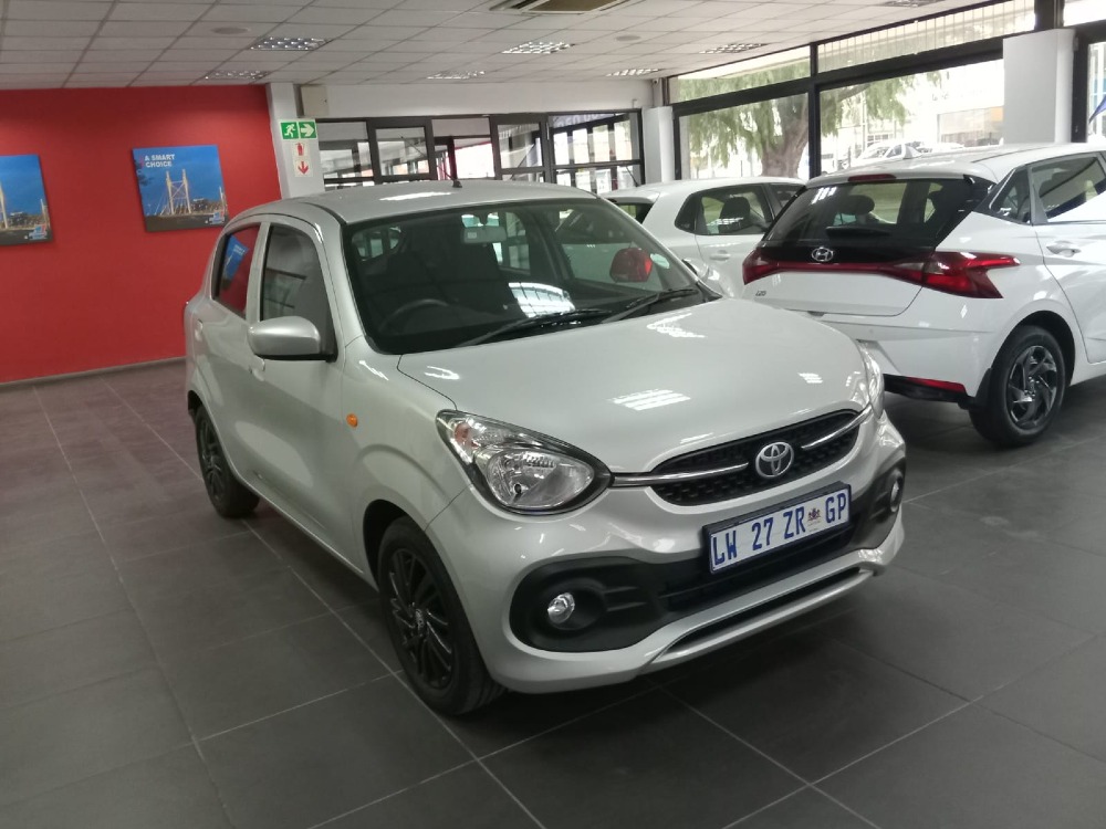 Toyota Vitz 1.0 XR