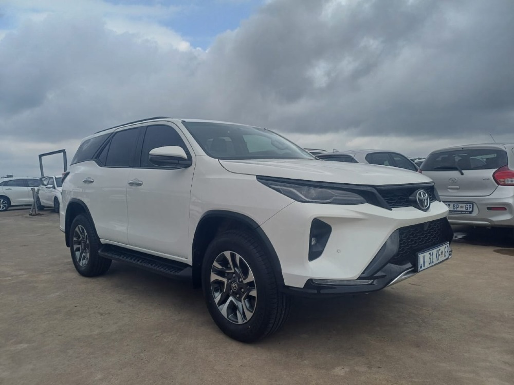 2024 Toyota Fortuner