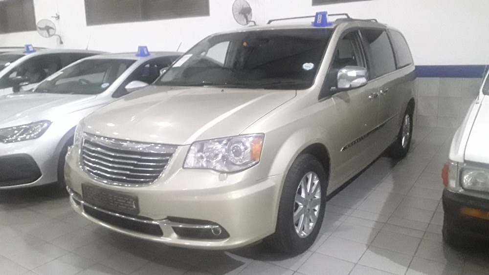 CHRYSLER 2.8