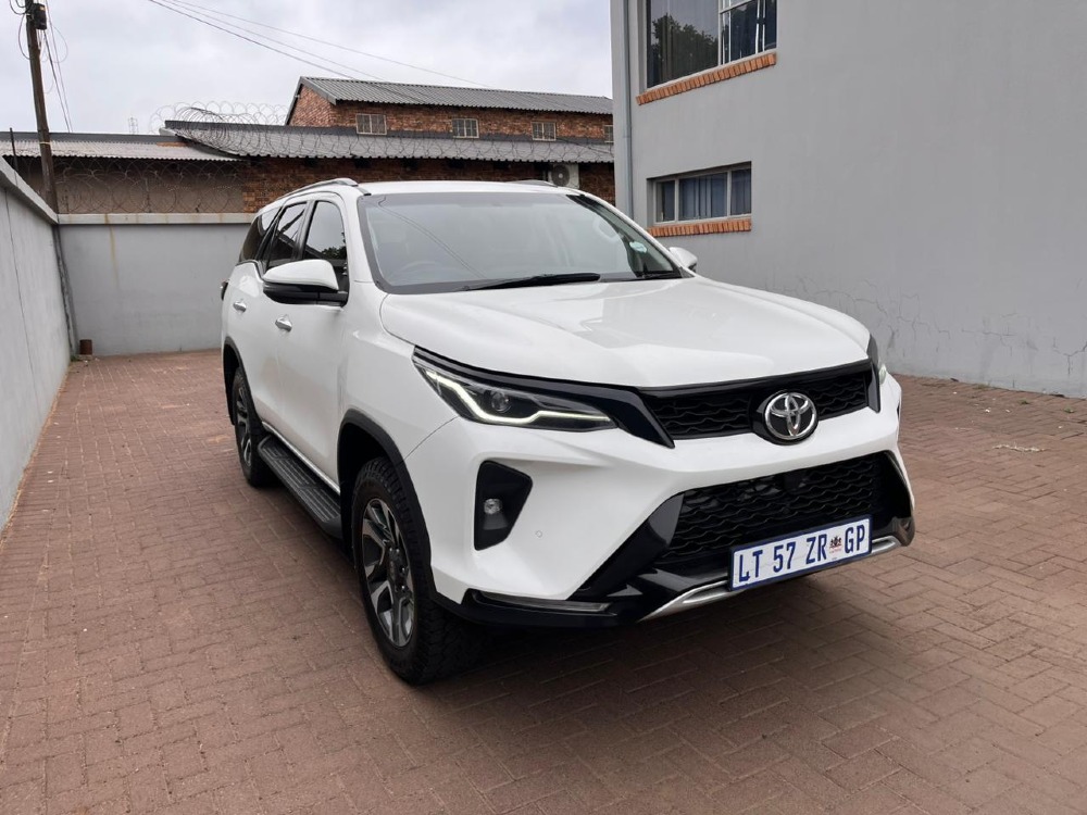 2024 Toyota Fortuner