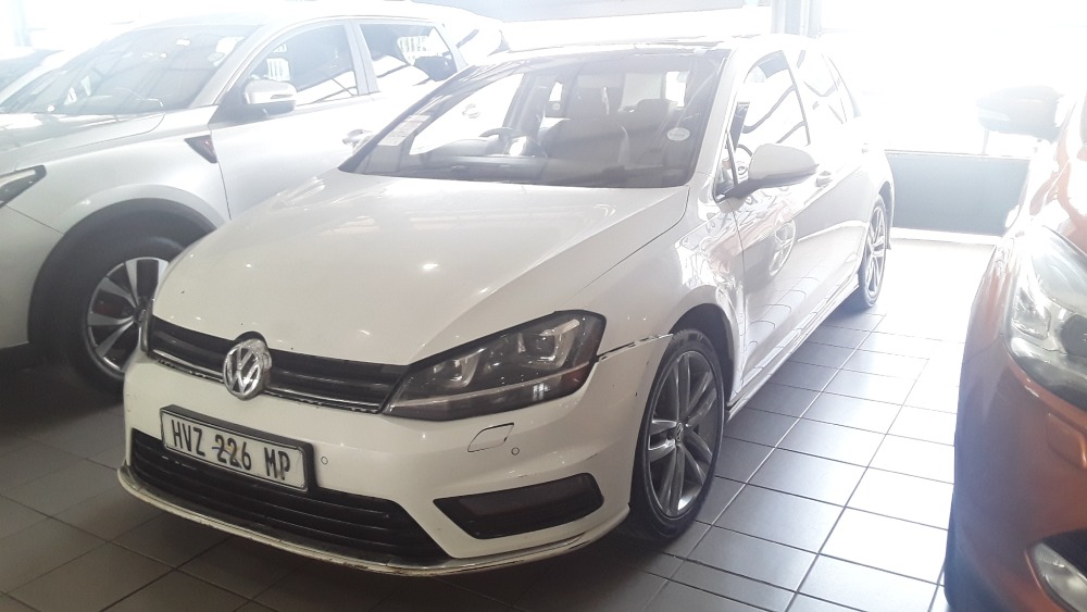 VOLKSWAGEN GOLF VII 1.4 TSI COMFORTLINE