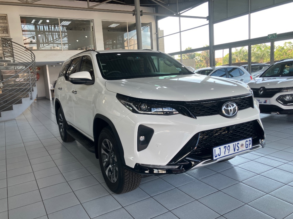 2023 Toyota Fortuner