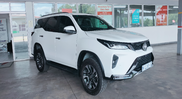 2025 Toyota Fortuner