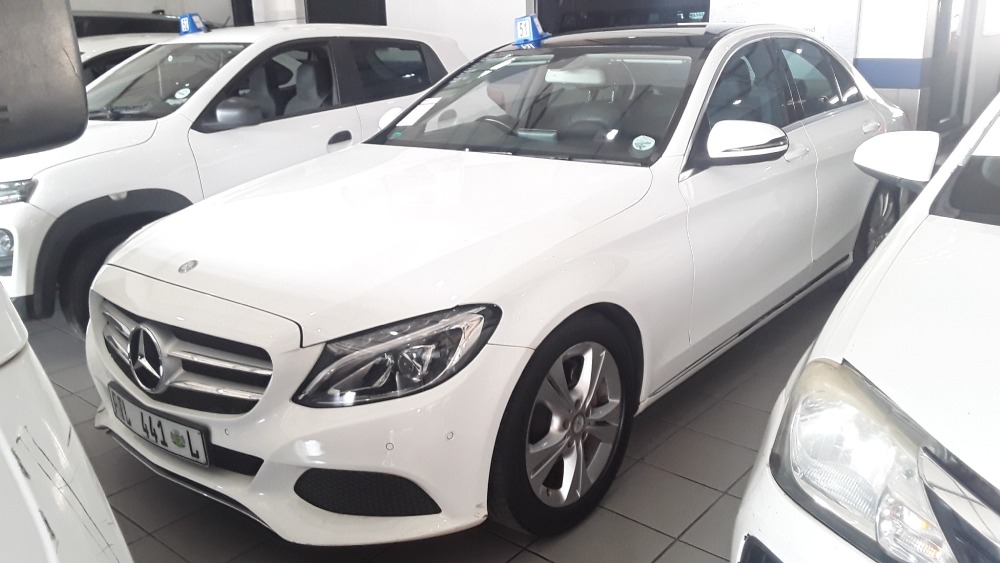 MERCEDES-BENZ C200 AVANTGARDE A/T