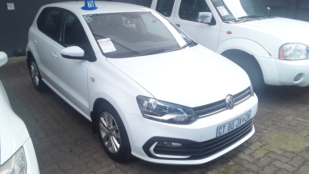 VOLKSWAGEN POLO VIVO 1.4 (5DR)