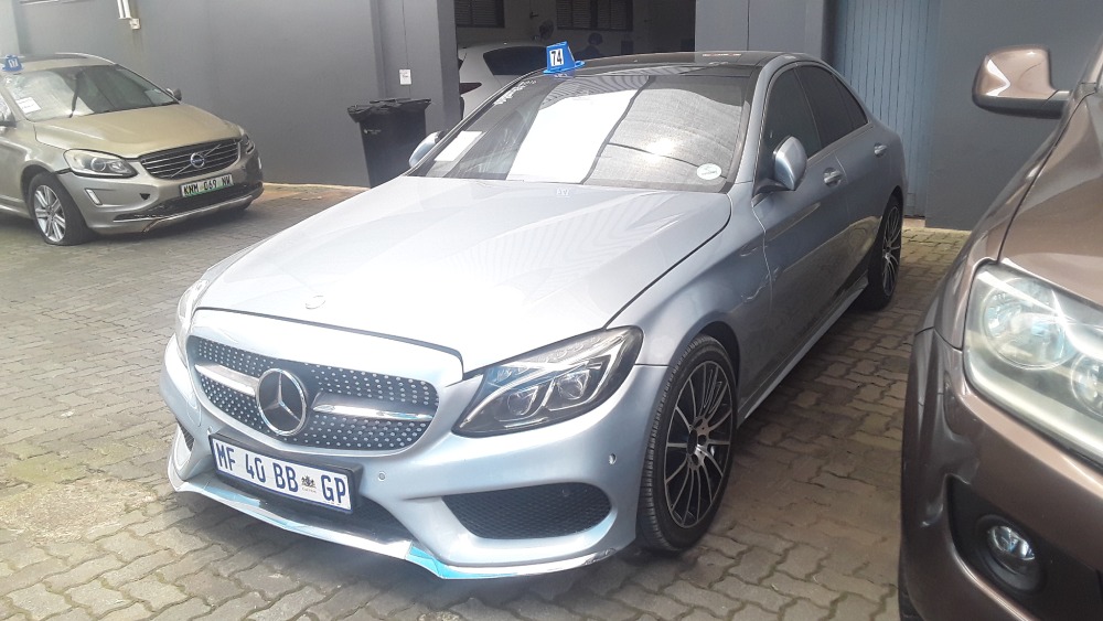 MERCEDES-BENZ C200 AMG LINE A/T