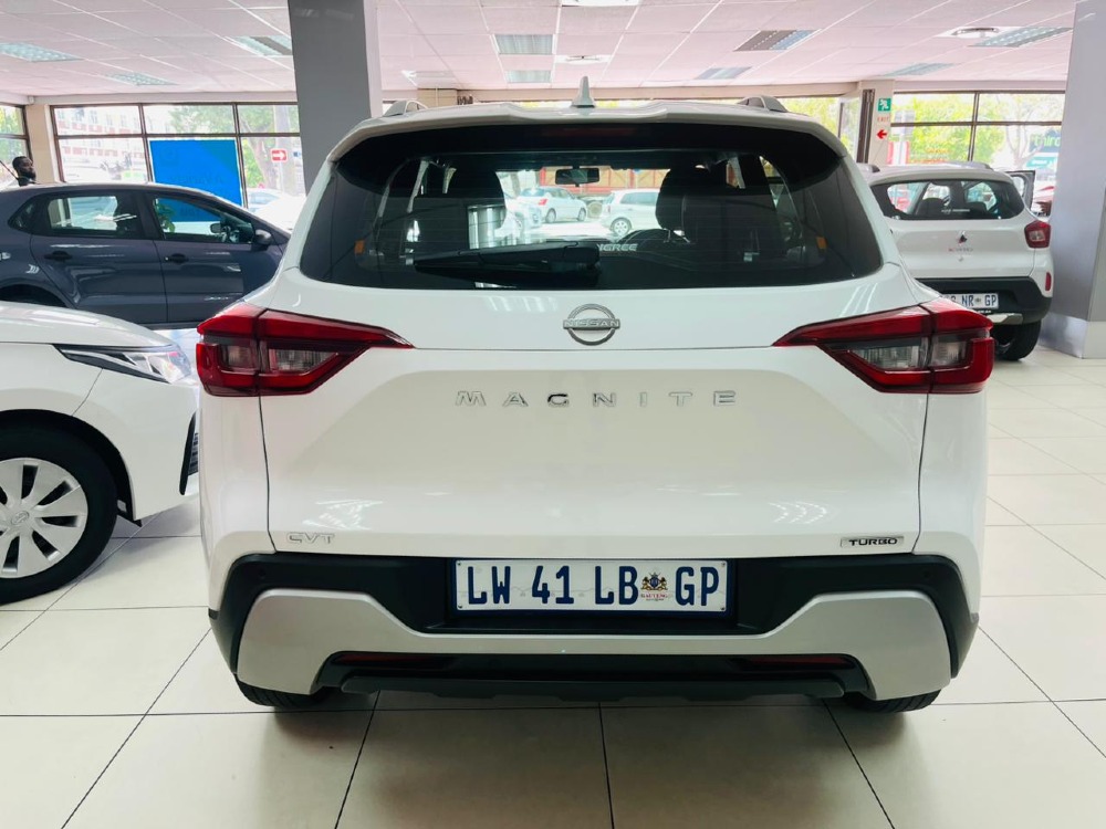 2024 MAGNITE 1.0T ACENTA CVT