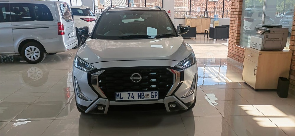 2025 MAGNITE 1.0 ACENTA AMT