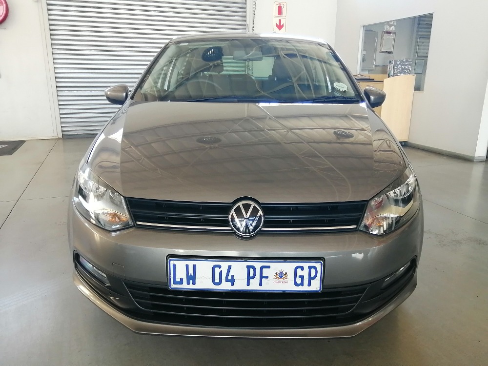 2024 POLO VIVO 1.6 COMFORTLINE TIP (5DR)