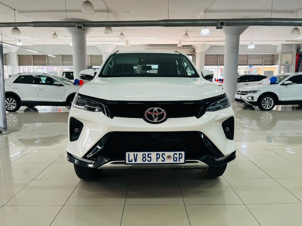 2024 FORTUNER 2.4GD-6 R/B A/T