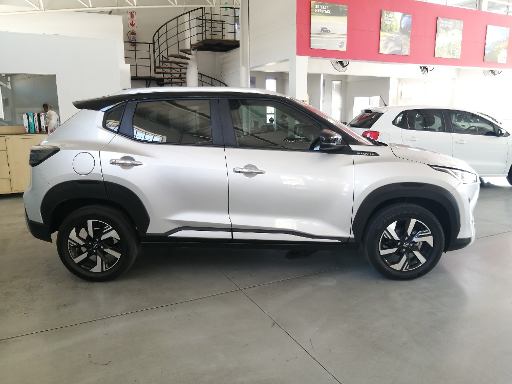 2025 MAGNITE 1.0 ACENTA AMT