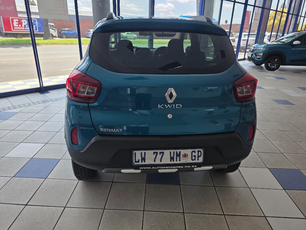 2024 KWID 1.0 CLIMBER 5DR AMT
