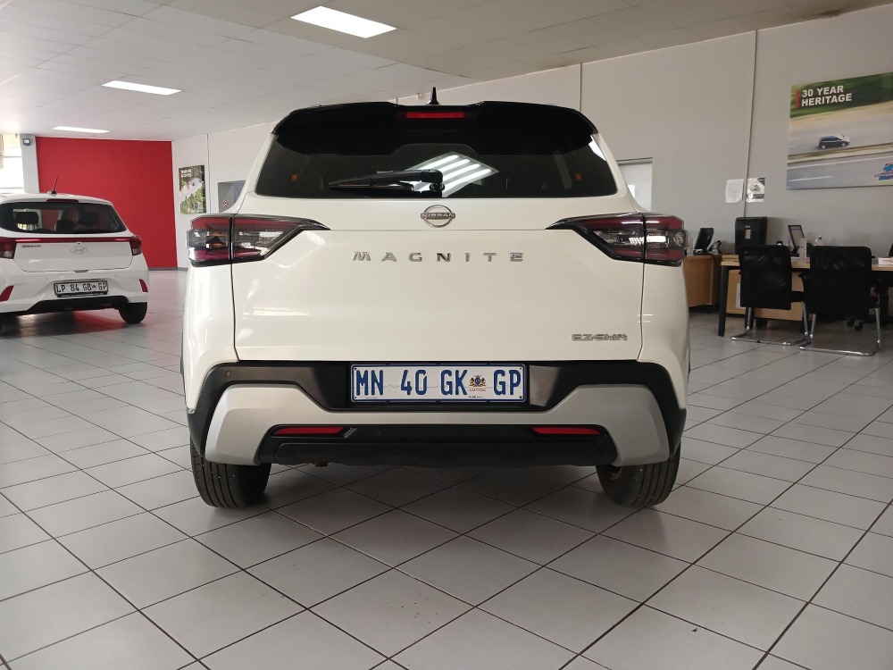 2025 MAGNITE 1.0 ACENTA AMT