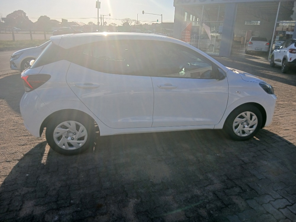 2024 GRAND i10 1.0 MOTION/PREMIUM