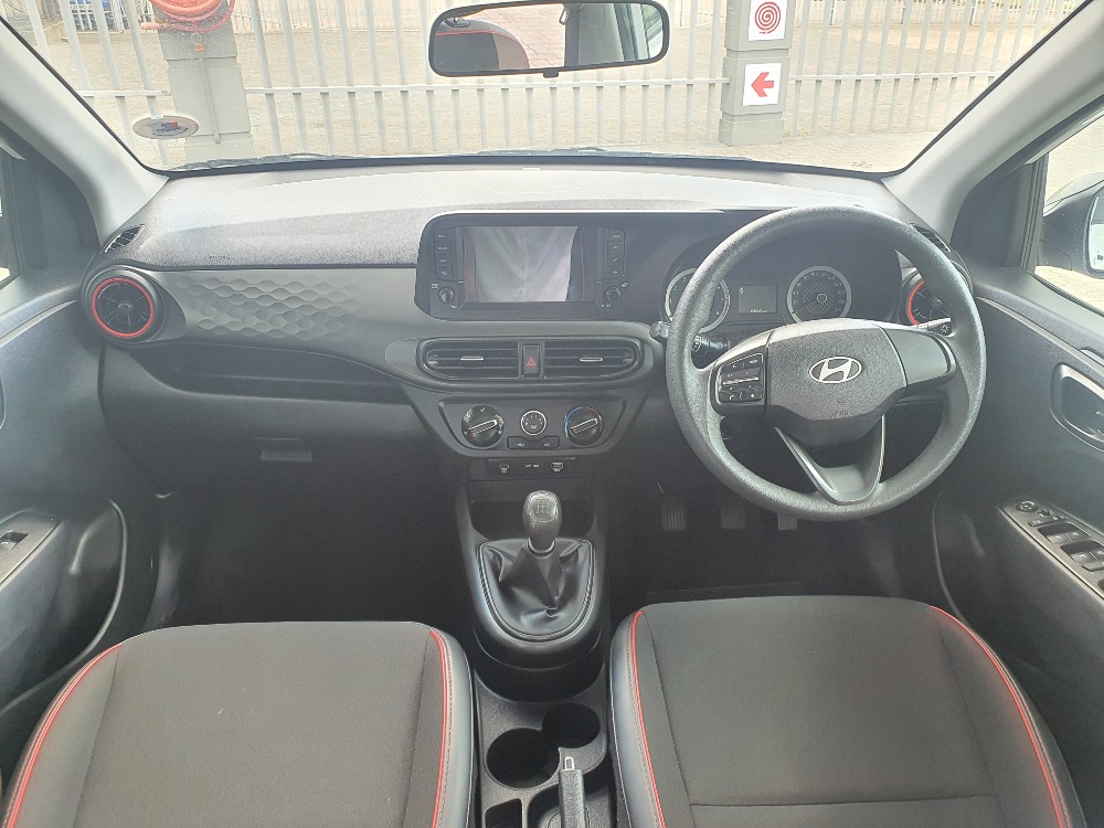 2024 GRAND i10 1.0 MOTION/PREMIUM