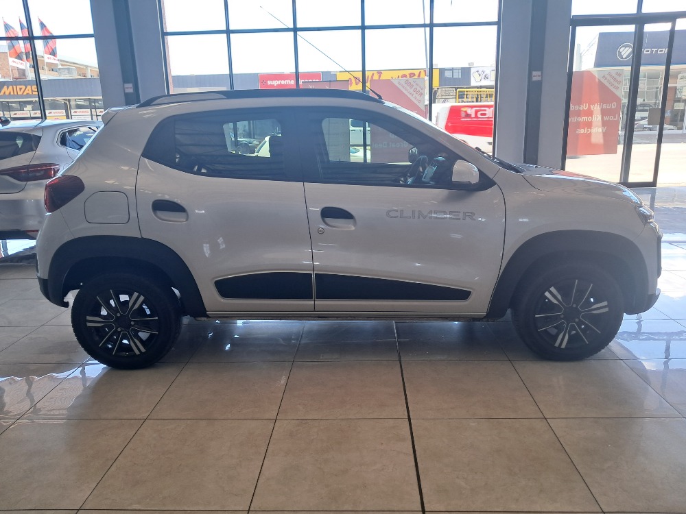 2024 KWID 1.0 CLIMBER 5DR