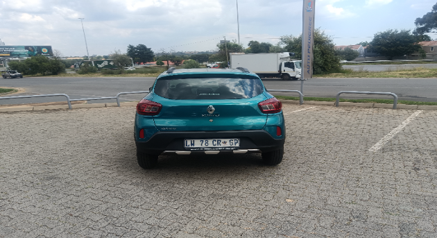 2024 KWID 1.0 CLIMBER 5DR AMT