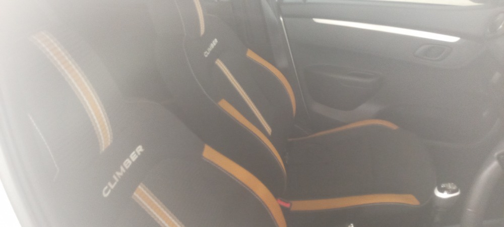 2024 KWID 1.0 CLIMBER 5DR