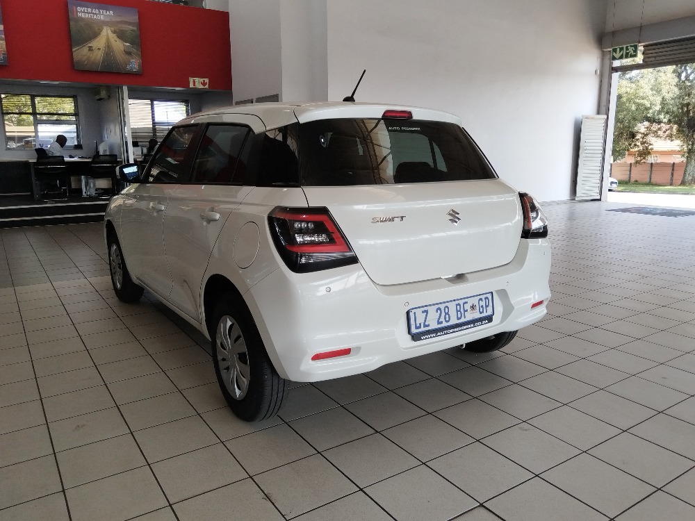 2024 SWIFT 1.2 GL