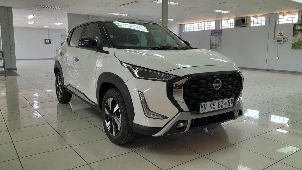 2025 MAGNITE 1.0 ACENTA AMT