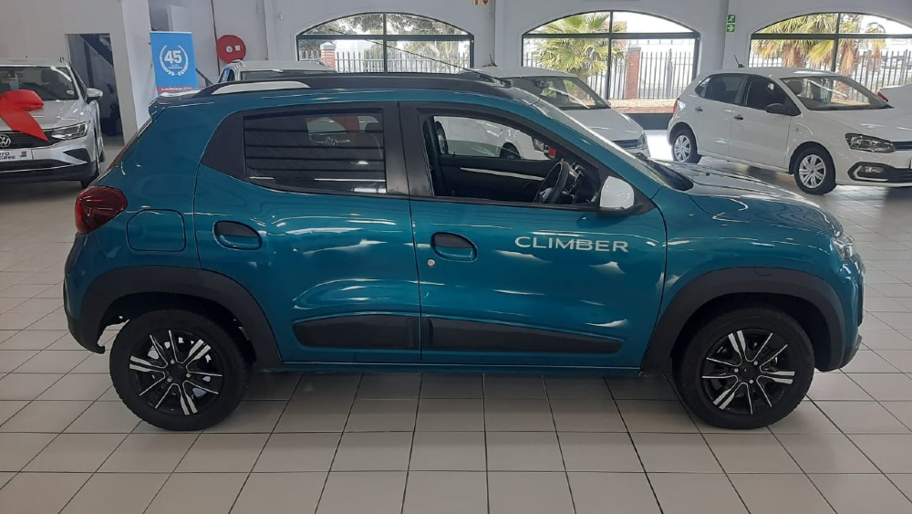 2024 KWID 1.0 CLIMBER 5DR AMT
