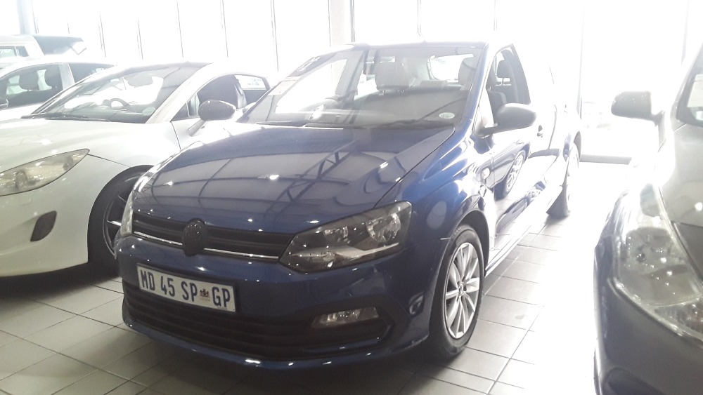 VOLKSWAGEN POLO VIVO 1.4 (5DR)