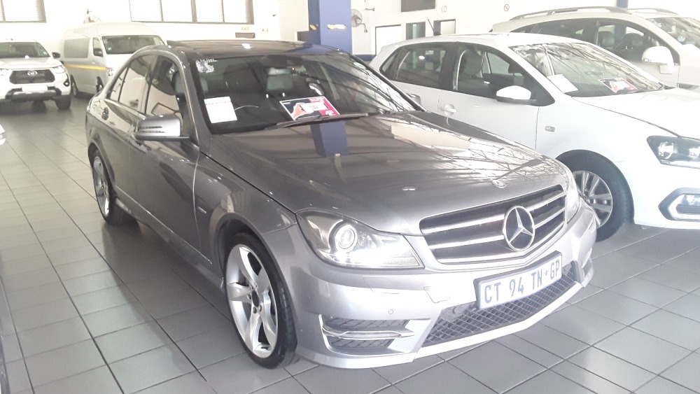MERCEDES-BENZ C200 BE AVANTGARDE A/T
