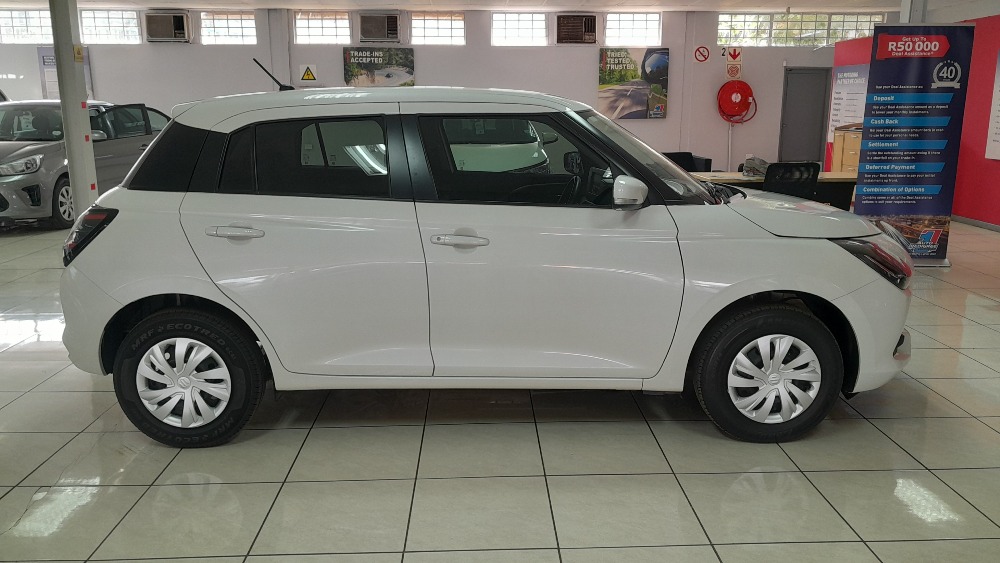 2025 SWIFT 1.2 GL
