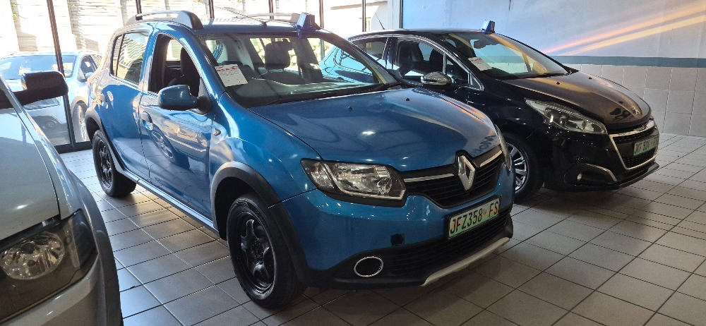 RENAULT 900T