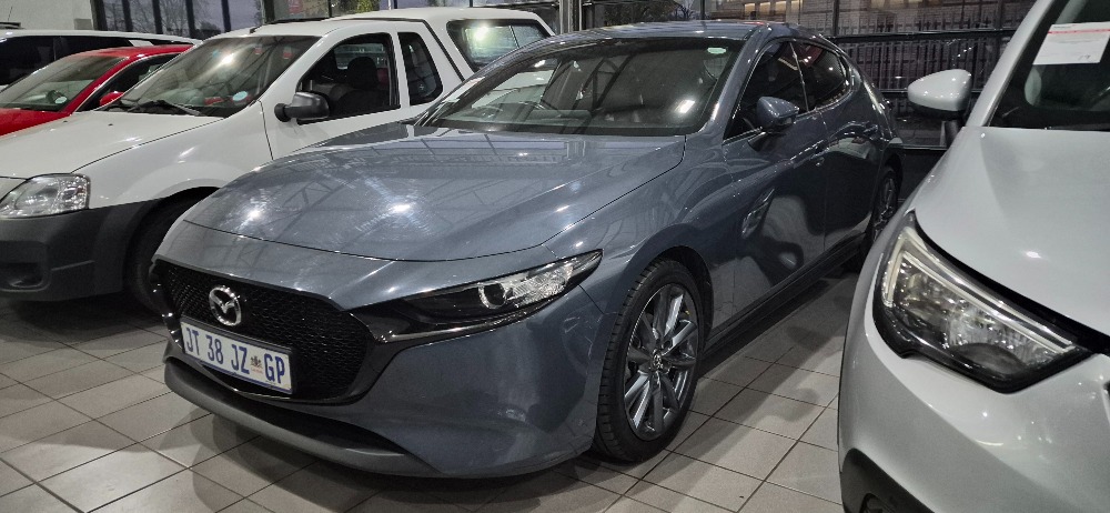 MAZDA3 1.5 INDIVIDUAL 5DR