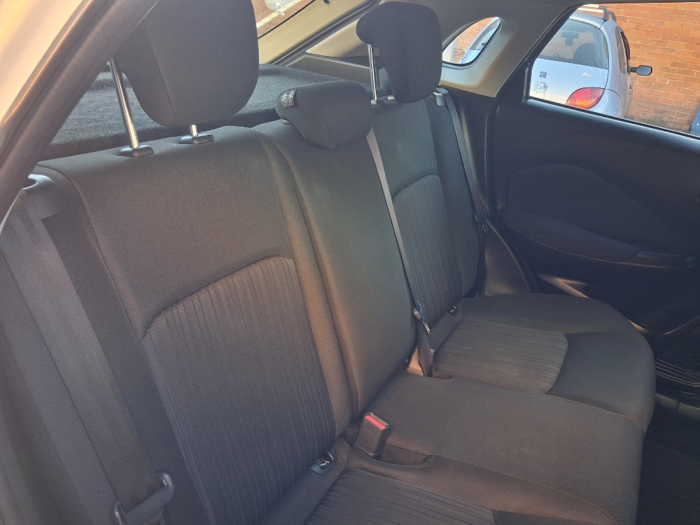 2024 VITZ 1.0 XR AMT